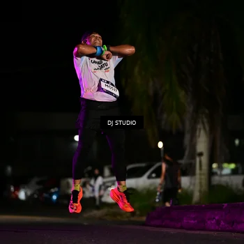 Runner Photo 7888451
