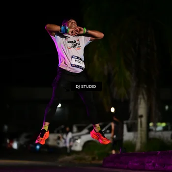 Runner Photo 7888462
