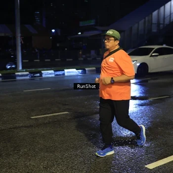Runner Photo 7888470