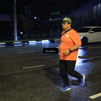 Runner Photo 7888473