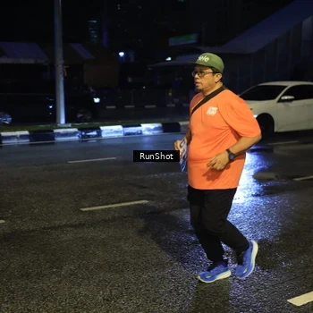 Runner Photo 7888474