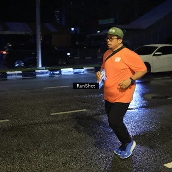 Runner Photo 7888477