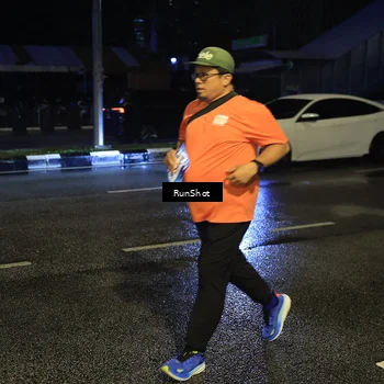Runner Photo 7888481