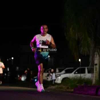 Runner Photo 7888492