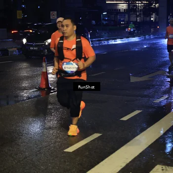 Runner Photo 7888501