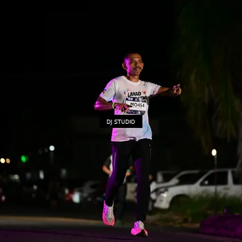 Runner Photo 7888546