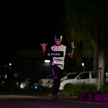 Runner Photo 7888570