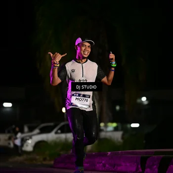Runner Photo 7888594