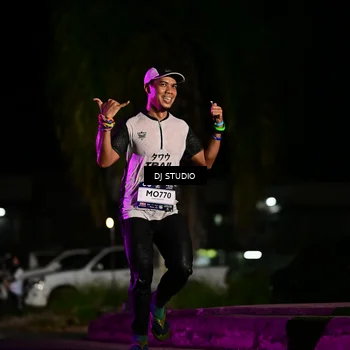 Runner Photo 7888598