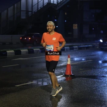 Runner Photo 7888620