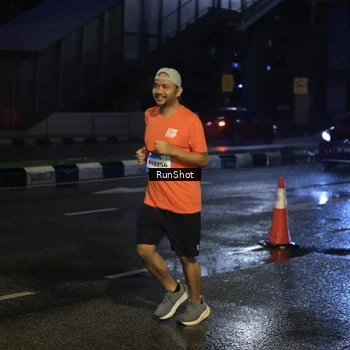 Runner Photo 7888624
