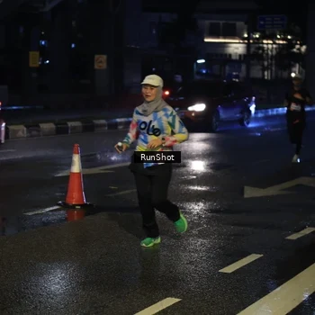 Runner Photo 7888676