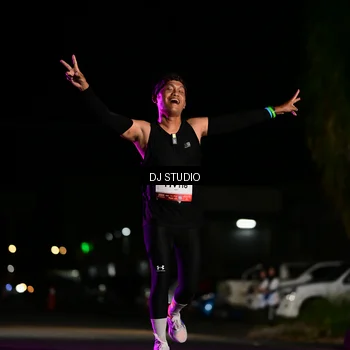 Runner Photo 7888698