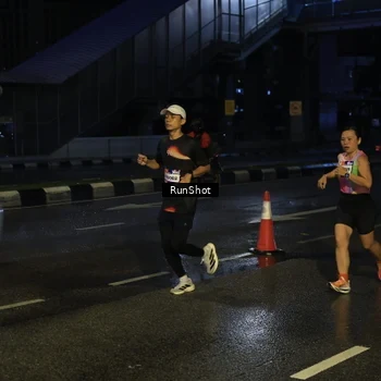 Runner Photo 7888745