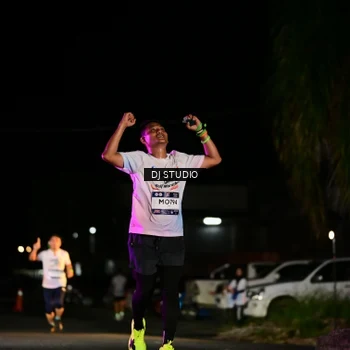 Runner Photo 7888749