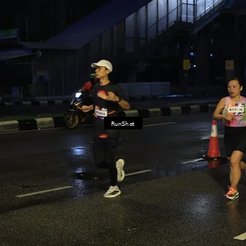 Runner Photo 7888757