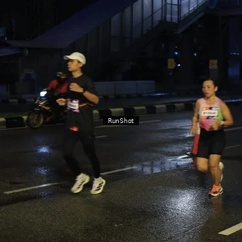 Runner Photo 7888759