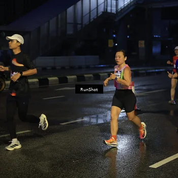 Runner Photo 7888765
