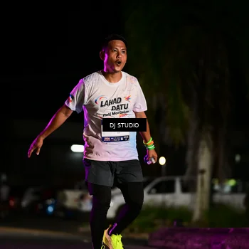Runner Photo 7888775