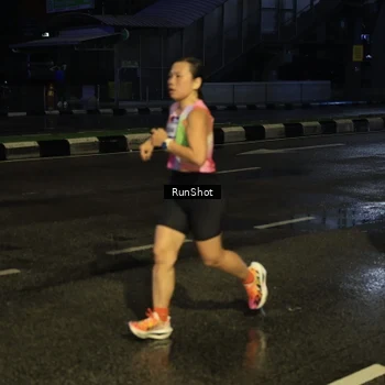 Runner Photo 7888789