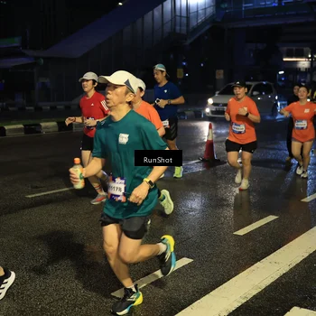 Runner Photo 7888828