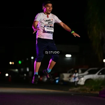 Runner Photo 7888830