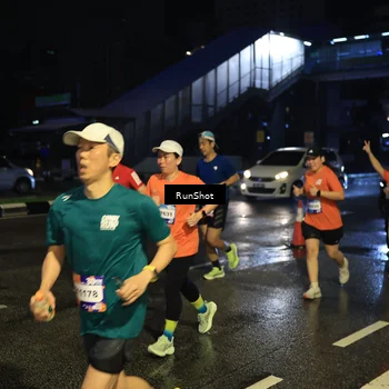 Runner Photo 7888831
