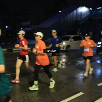 Runner Photo 7888837
