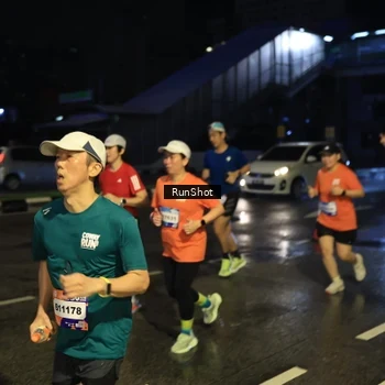 Runner Photo 7888843