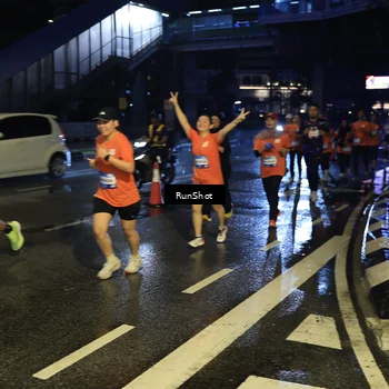 Runner Photo 7888849