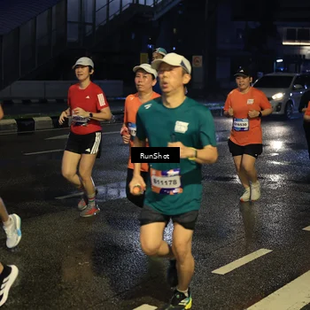 Runner Photo 7888851