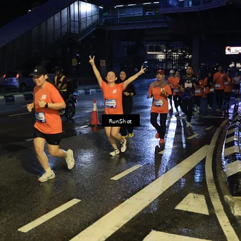 Runner Photo 7888853