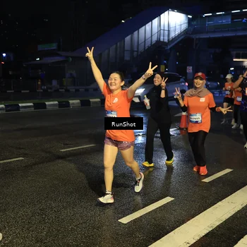 Runner Photo 7888881