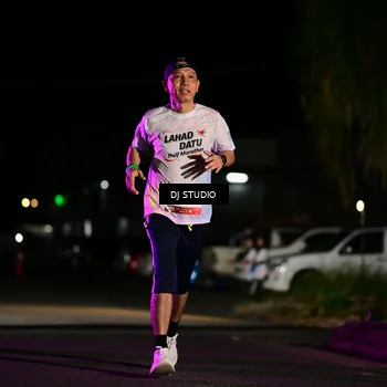 Runner Photo 7888893