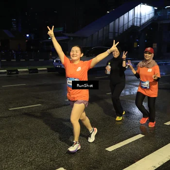 Runner Photo 7888895