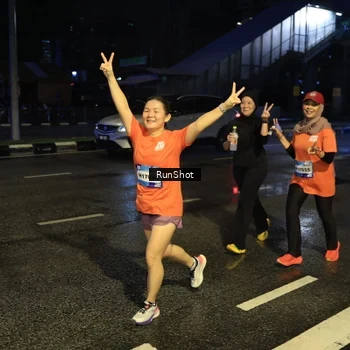 Runner Photo 7888896