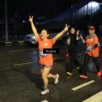 Runner Photo 7888898