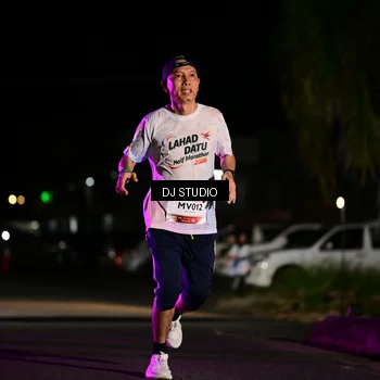 Runner Photo 7888908