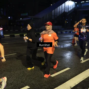 Runner Photo 7888912