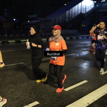 Runner Photo 7888917