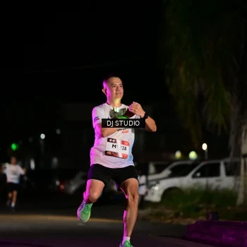 Runner Photo 7888930