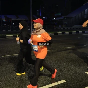 Runner Photo 7888938