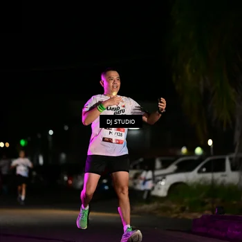 Runner Photo 7888946