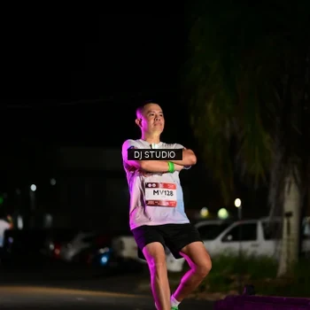 Runner Photo 7888947