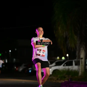 Runner Photo 7888963