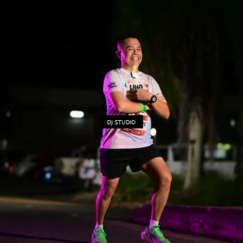 Runner Photo 7888975