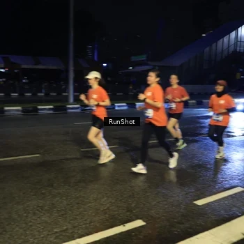 Runner Photo 7888984