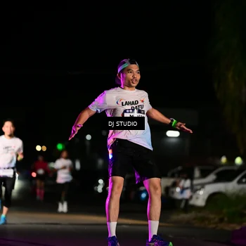 Runner Photo 7888991
