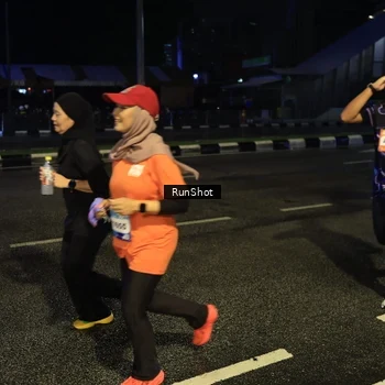 Runner Photo 7888996