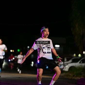 Runner Photo 7888999